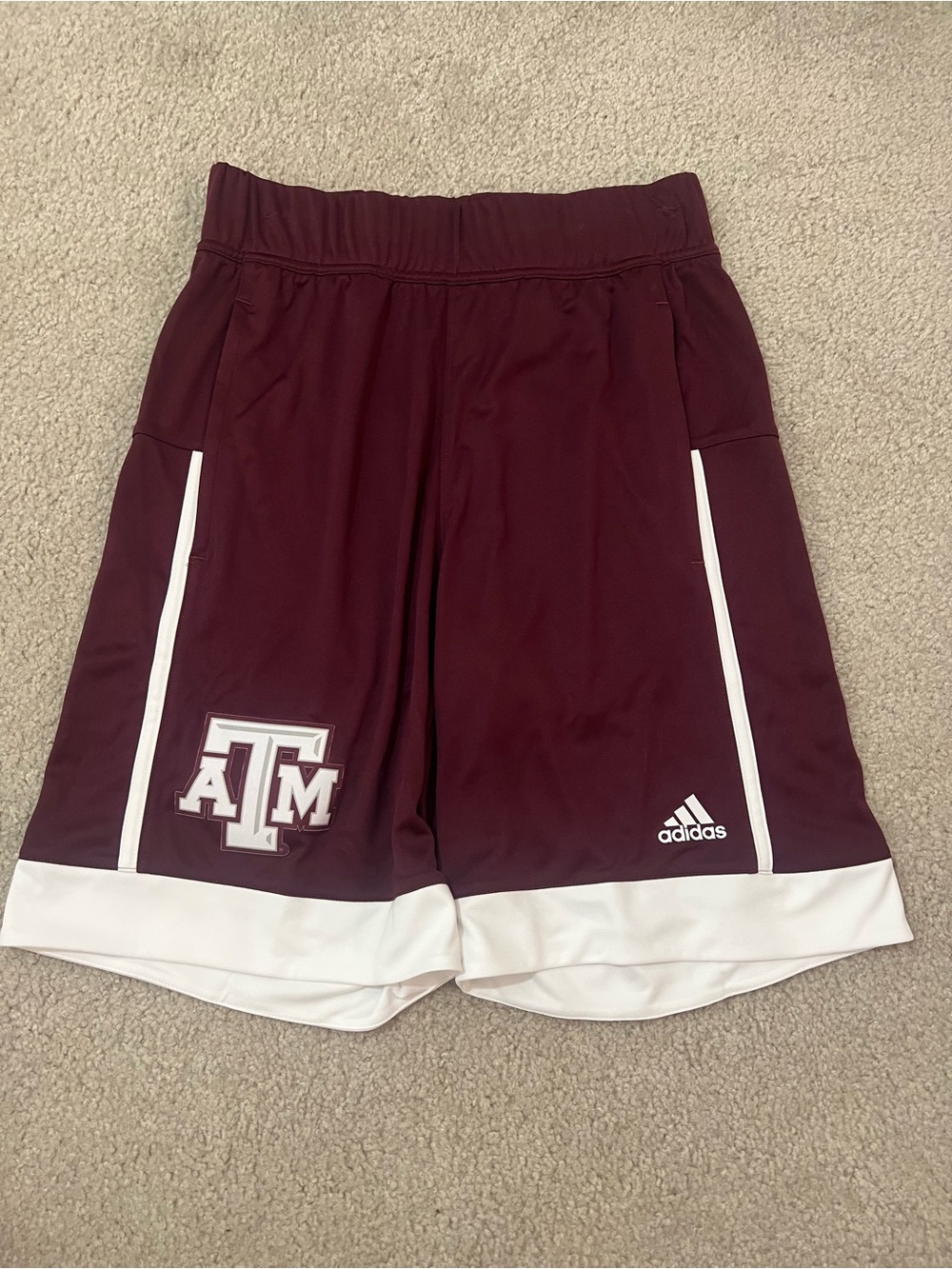 NWT Adidas Texas A&M University Basketball Shorts Medium Mens